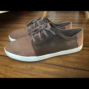 Brown TOMS sneakers shoes